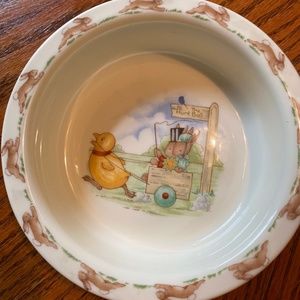 ROYAL DOULTON BUNNYKINS BABY/CHILDS BOWL - TO THE HUNT BALL